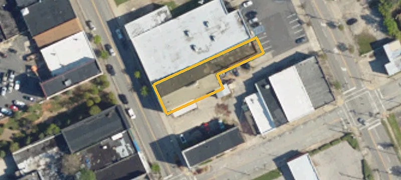 123 Main St