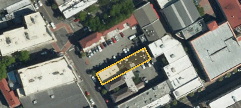 422 King St