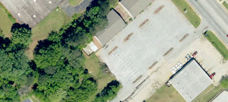 1219 Byp 72nd NE