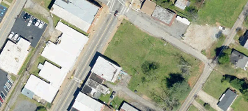 Main St