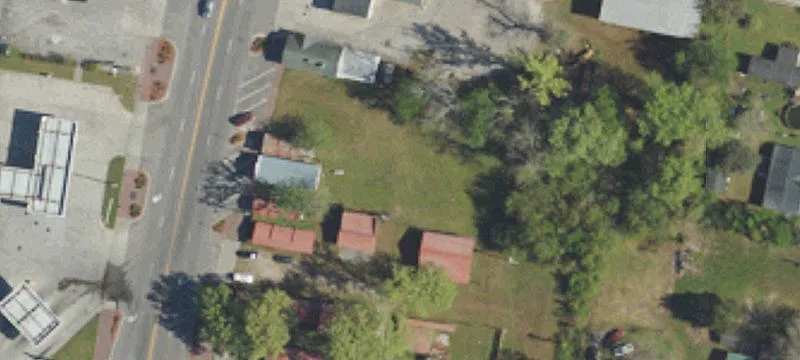 Side Main St