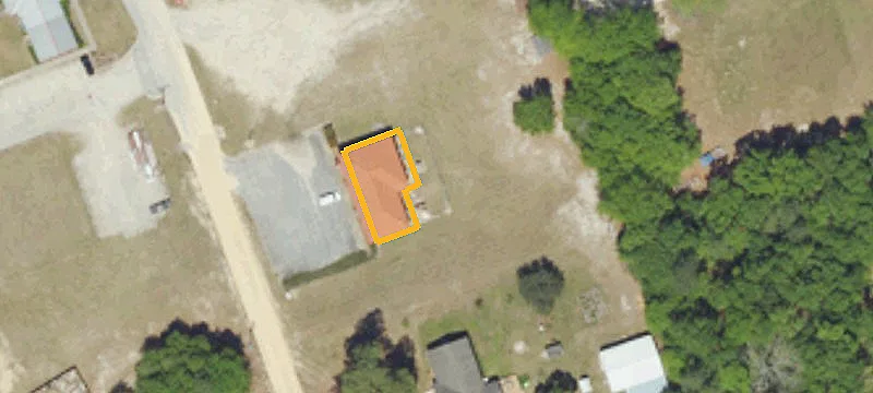 121 Centerville Rd