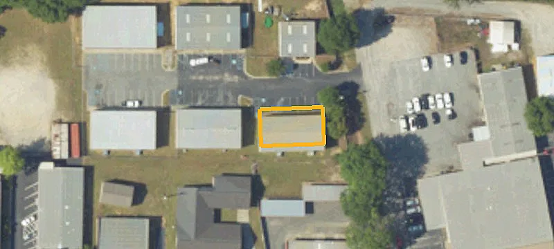 104 Landscape Ln