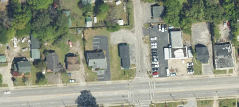1301 Evans St