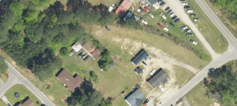 305 Carter St