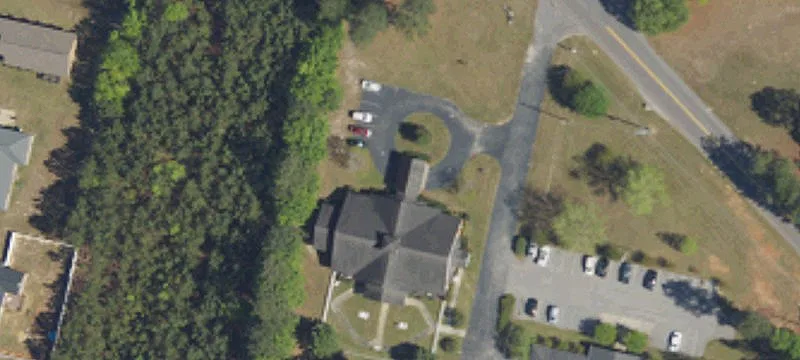 1687 Longwood Dr