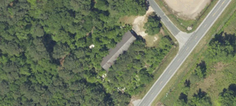 4504 Woods Bay Rd