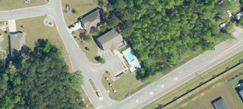 96 Oak Leaf Dr