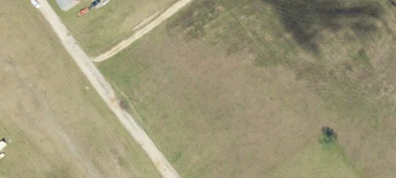 Runway Dr