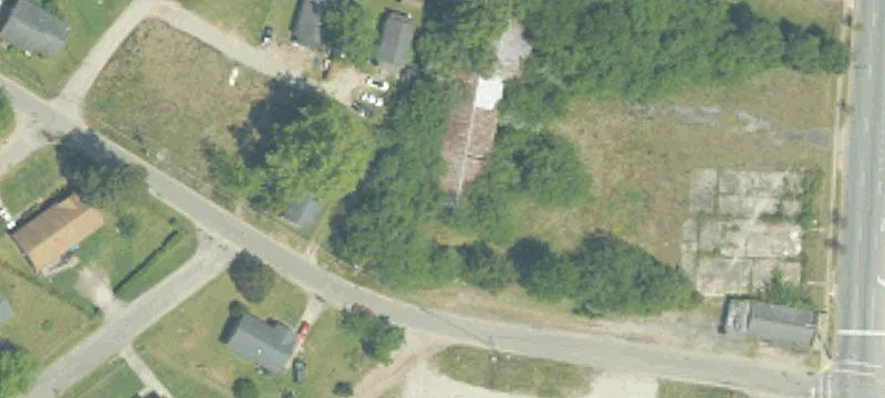 208 Deep Riv St