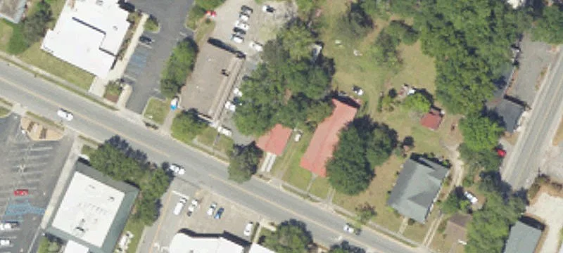 220 Main St