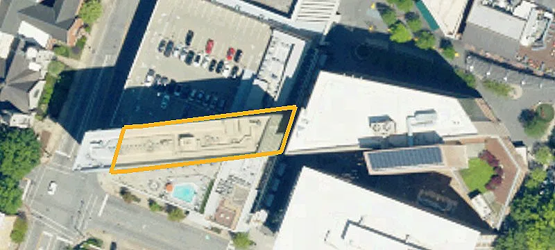 5 Laurens St