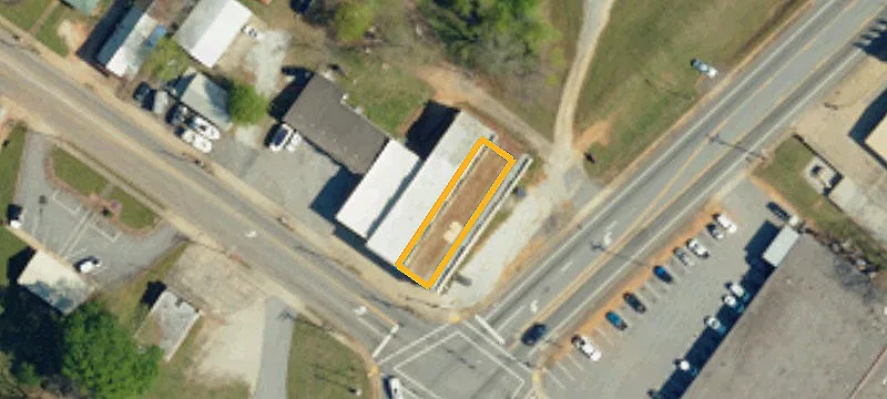 1451 Main St