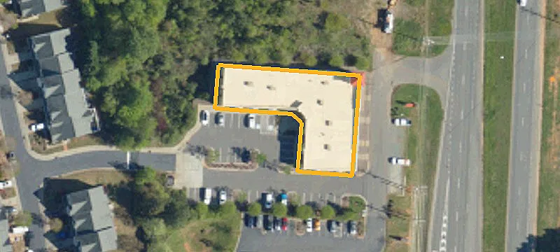 8811 Charlotte Hwy