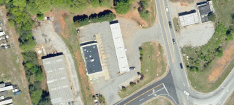 2501 Riv Rd