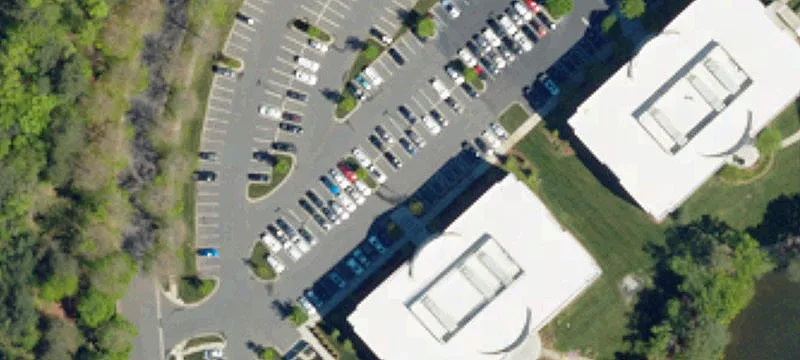 360 Kingsley Park Dr