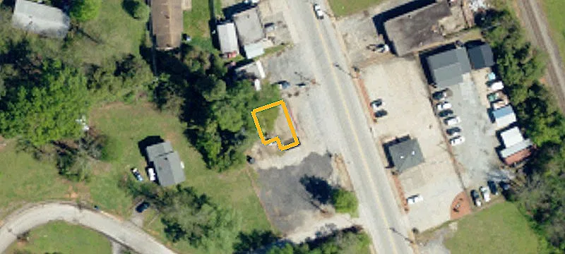 208 Main St