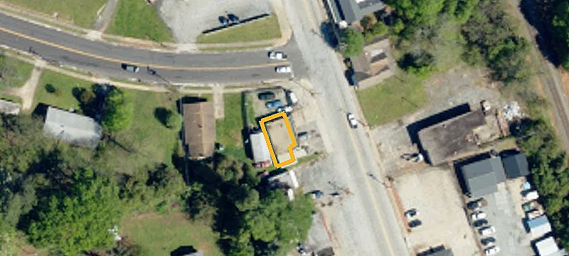 200 Main St