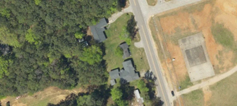 319 Arnold St