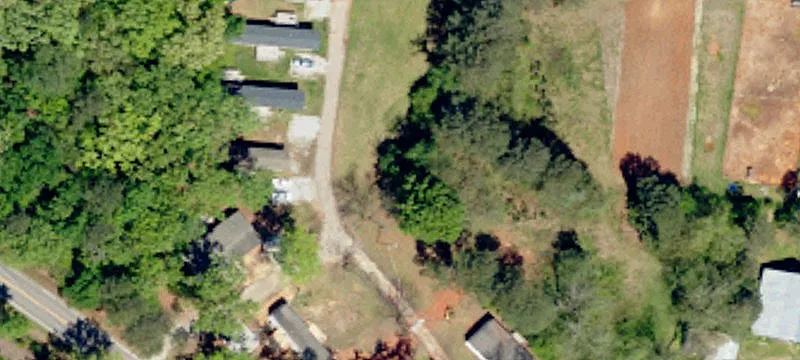 2813 90th 6th Hwy
