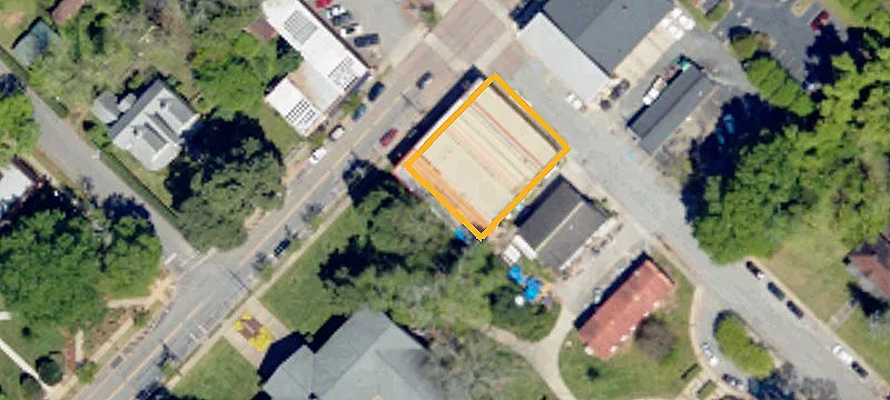 208 Main St