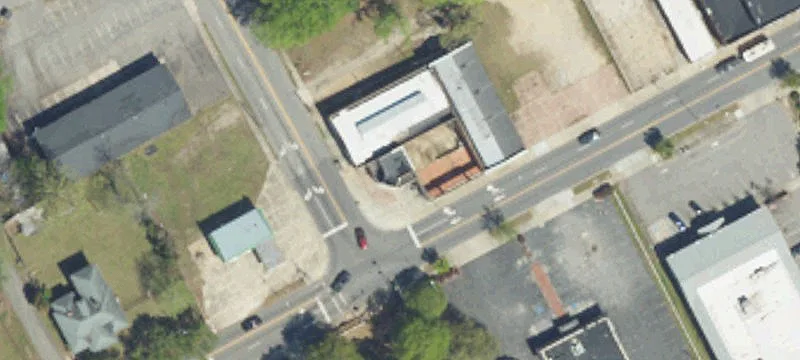 Main St
