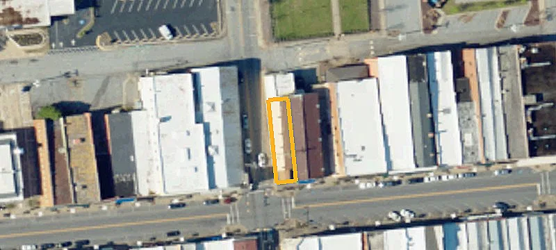 101 Main St