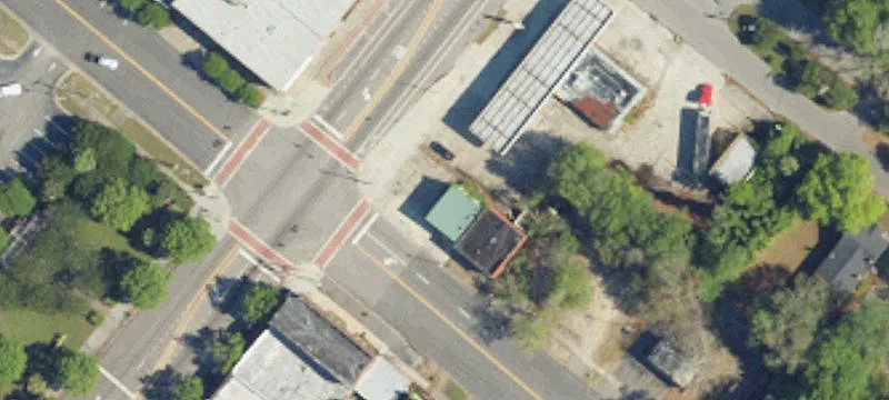 272 Main N St