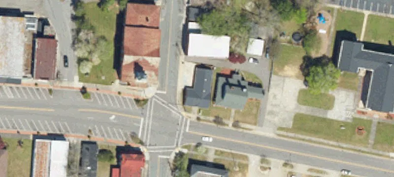 210 Main St