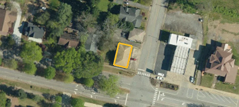 202 Main St