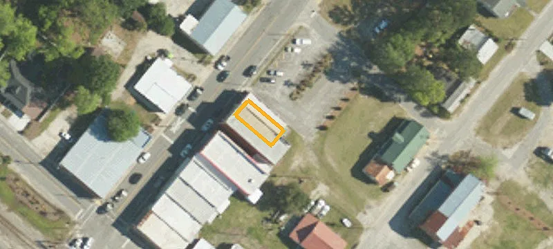 Main St