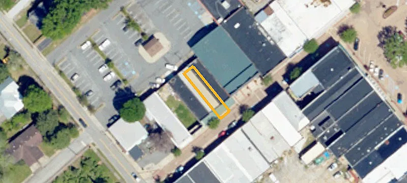 122 Trinity St