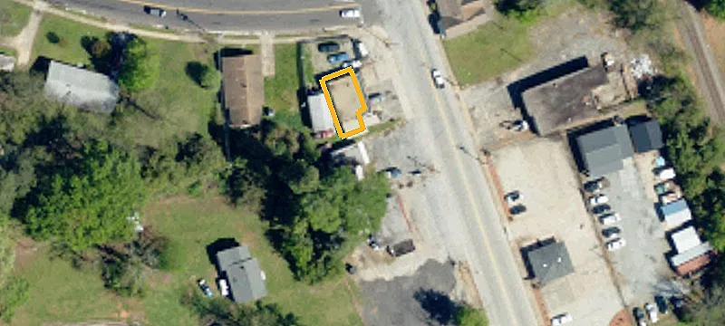 206 Main St