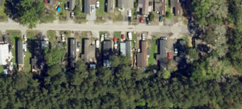 178 Riverside Dr