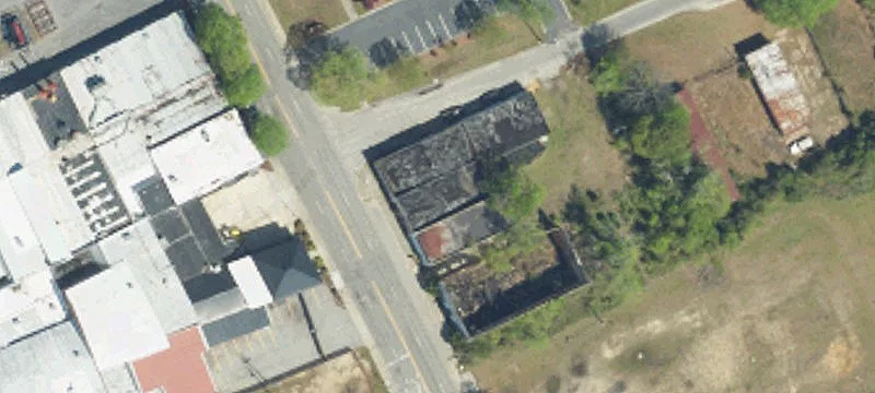 303 Broad St