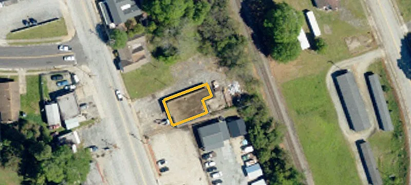 207 Main St