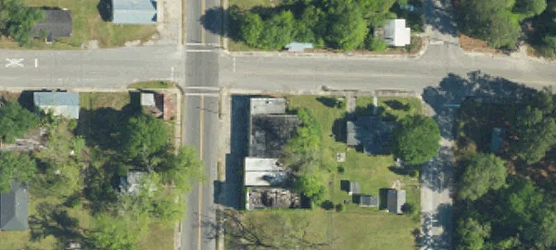 Hampton Ave