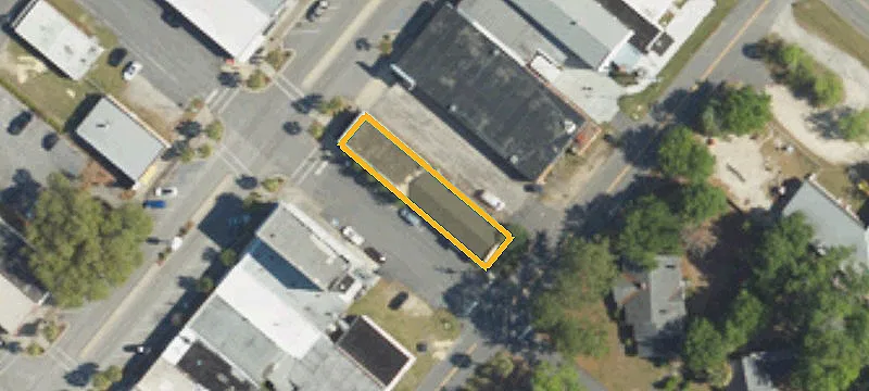 129 Lee Ave
