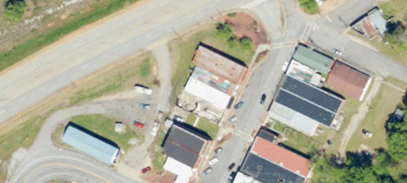 121 Cox Ave