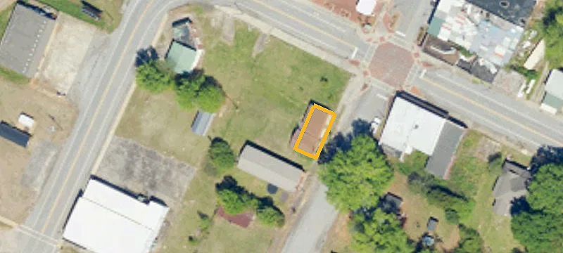 110 Cox Ave