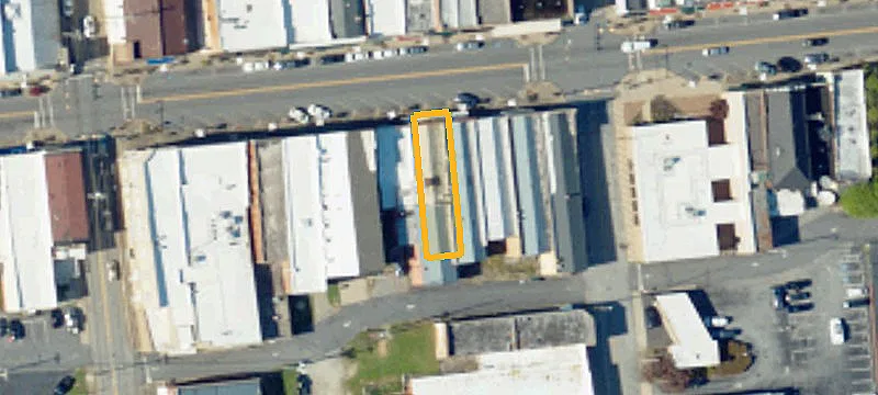 128 Main St