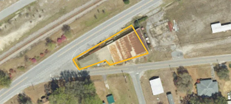 210 Main St
