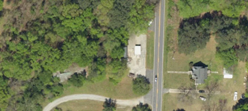 594 Hwy 151st Businessmain
