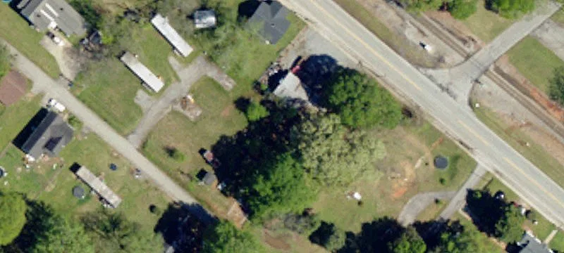 307 Main St