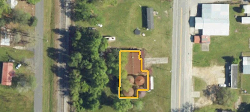 5961 Columbia Hwy