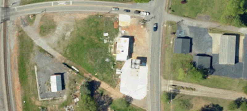 100 Norris Dr