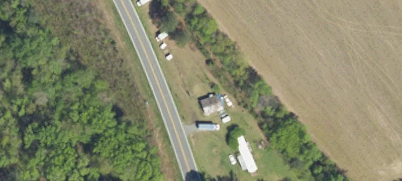 2548 Hwy 38th N