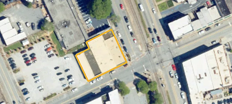 101 Main St