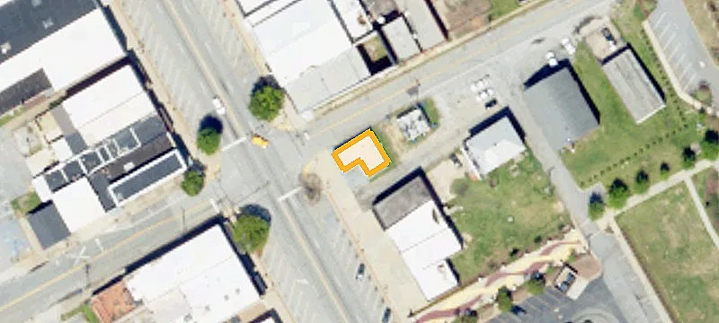 205 Main St