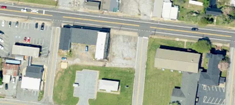 147 Main St